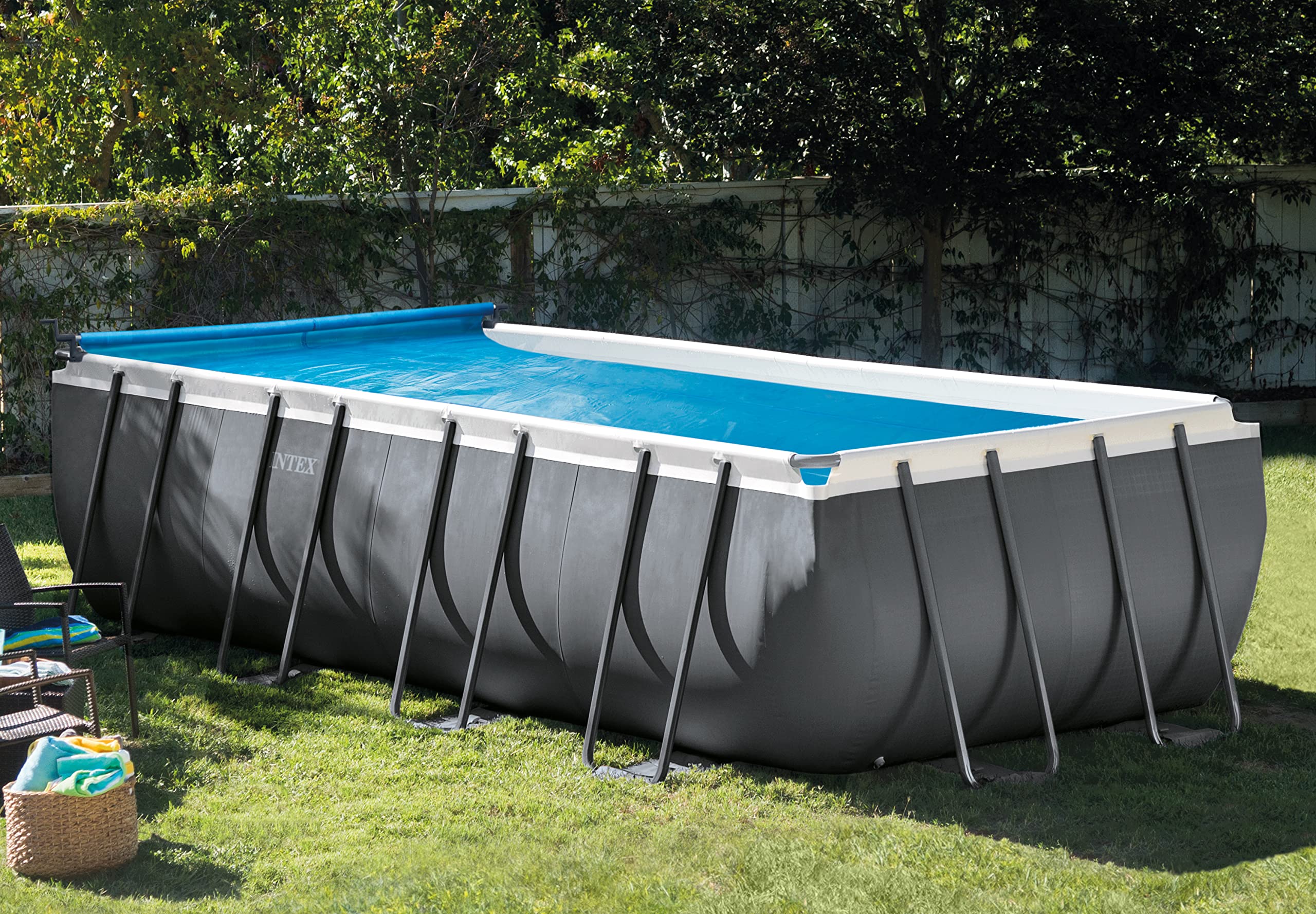 Compatibility of Intex 28051E solar cover reel with rectangular pools 9 to 16 feet wide