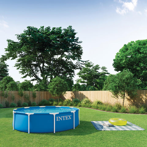 Intex 28200EP ready in 30 minutes promotes quick setup and relaxed play.