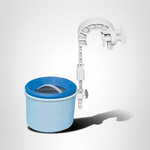 Intex skimmer in action keeping pool surface clear
