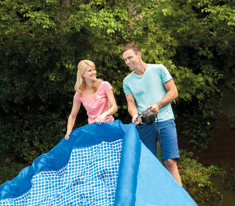 Intex Easy Set pool setup in about 10 minutes highlighting convenience