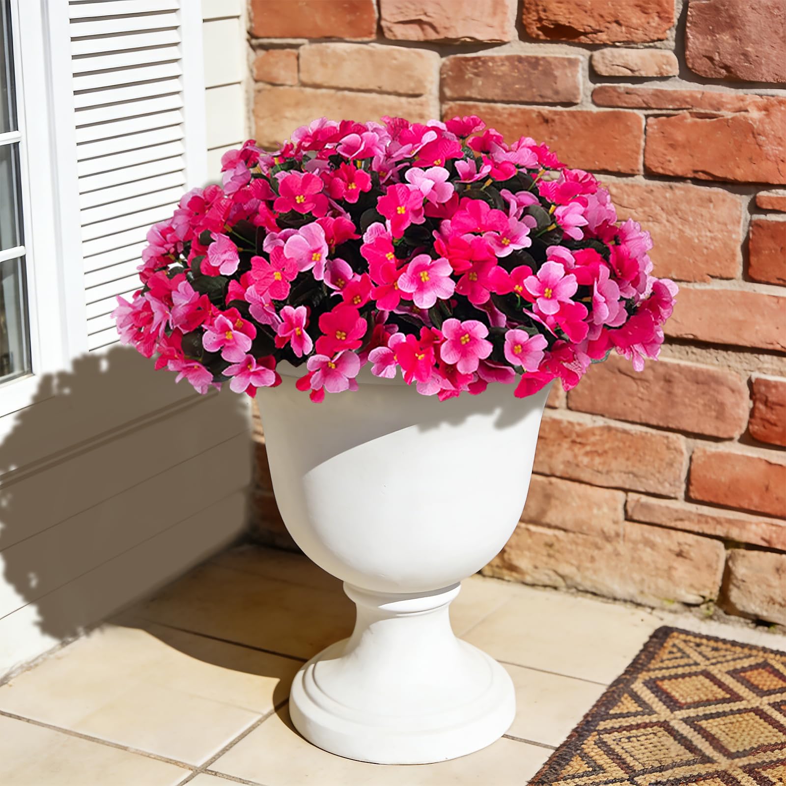 INXUGAO no-watering maintenance-friendly décor that stays vibrant season after season.