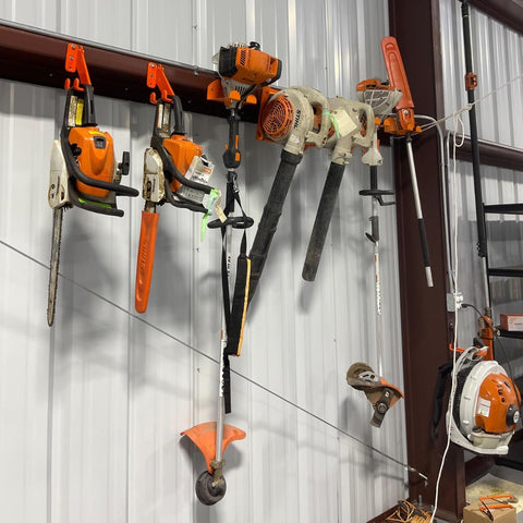 The iulrtba easy-assembly kit guides mounting on drywall, wood, or concrete.