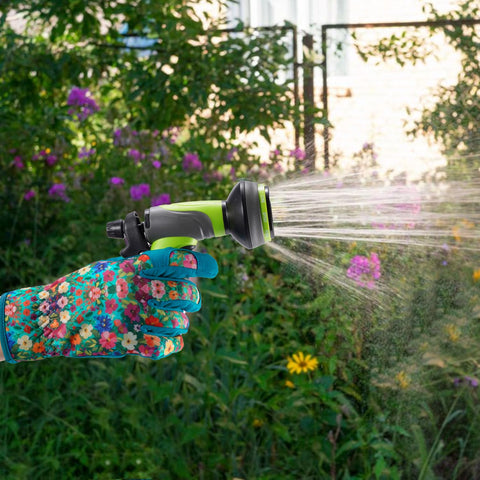 IYICLOTH floral-printed design gloves add style to gardening chores.