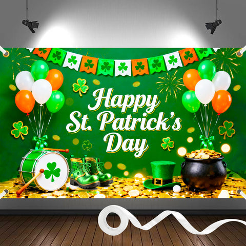 Jaailee St Patrick's backdrop featuring green shamrocks and gold coins for wall decor.