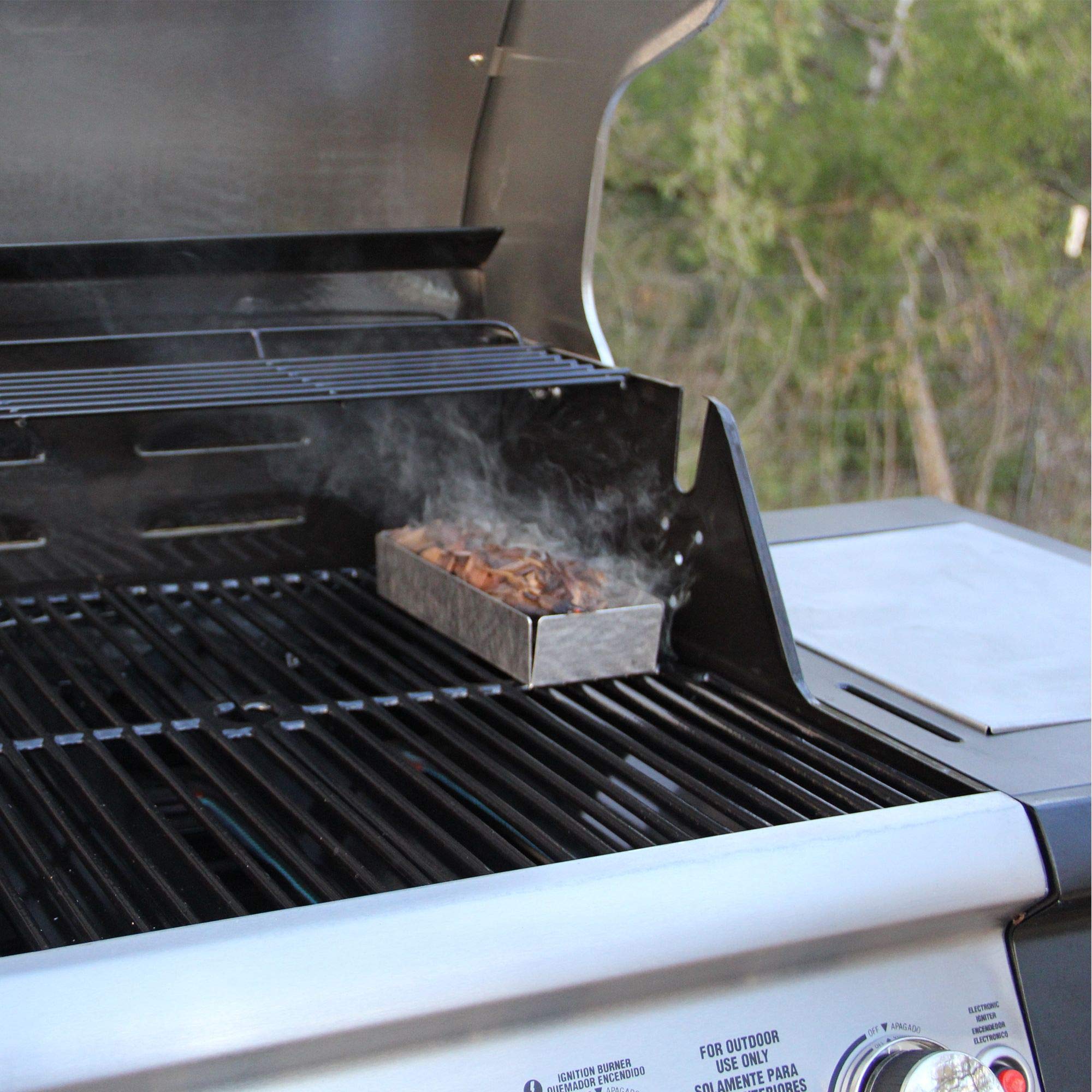 Jack Daniel's chips pair perfectly with ribs, wings, and whole chicken.