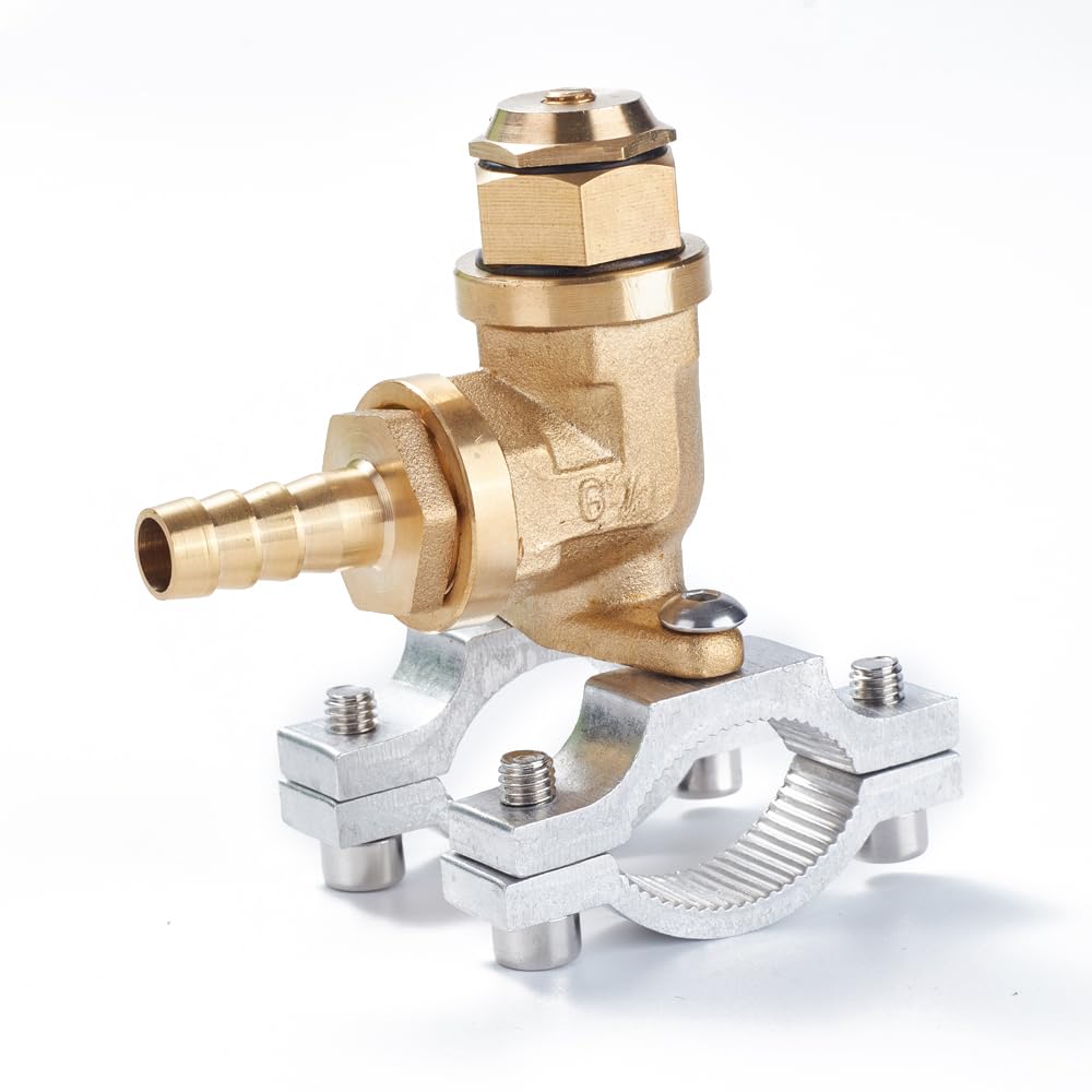 Jadsorbobi compact design enables easy maneuverability on smaller machines.
