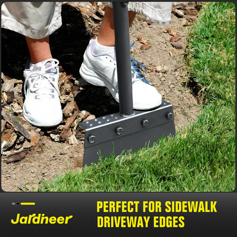Jardineer multi purpose scraper for cleaning coops and grime