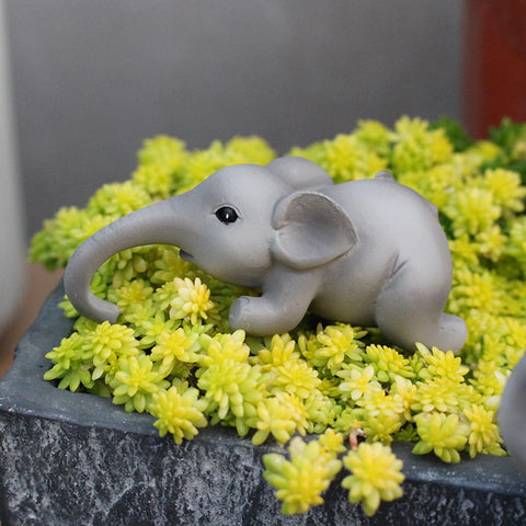 JARPSIRY easy-install elephants sit securely on rims with no tools.