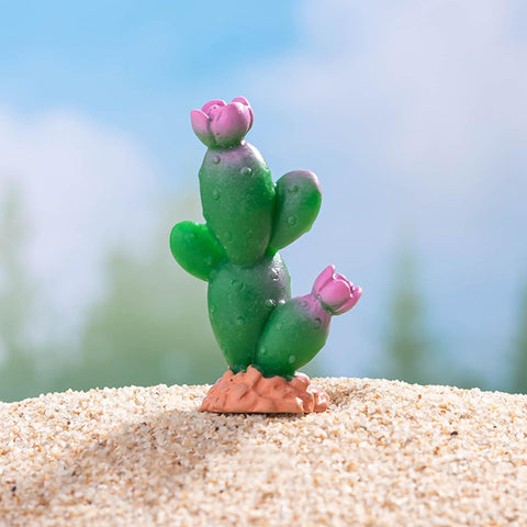 JARPSIRY lifelike resin textures evoke real desert plants.