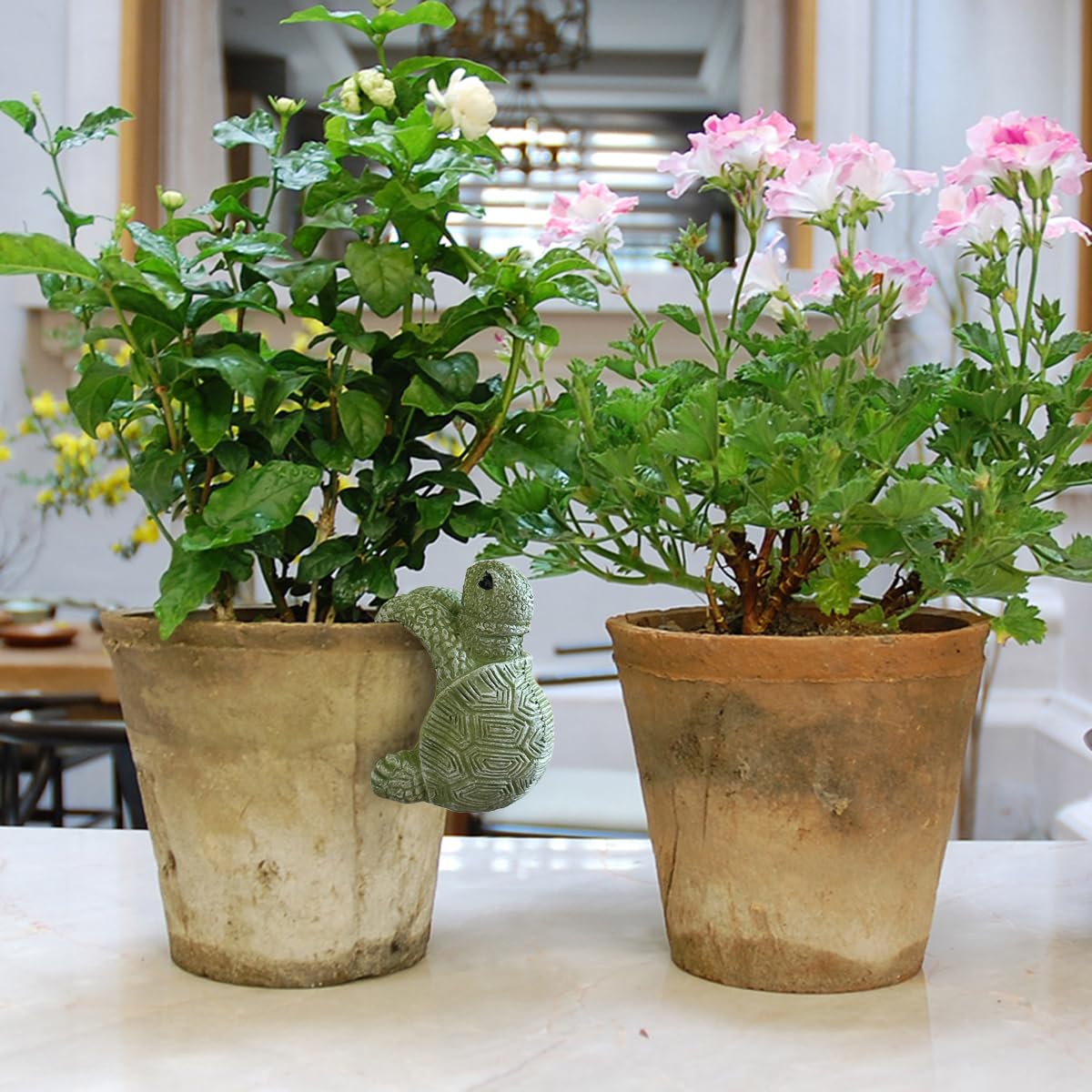 JARPSIRY weatherproof tortoise planter ornament suitable for patios and balconies.