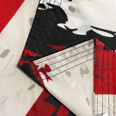 UV fade resistance helps colors stay vivid in sunlight for Jayus flag.