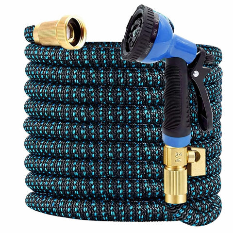 J&B XpandaHose 10-pattern nozzle provides versatile spray options.