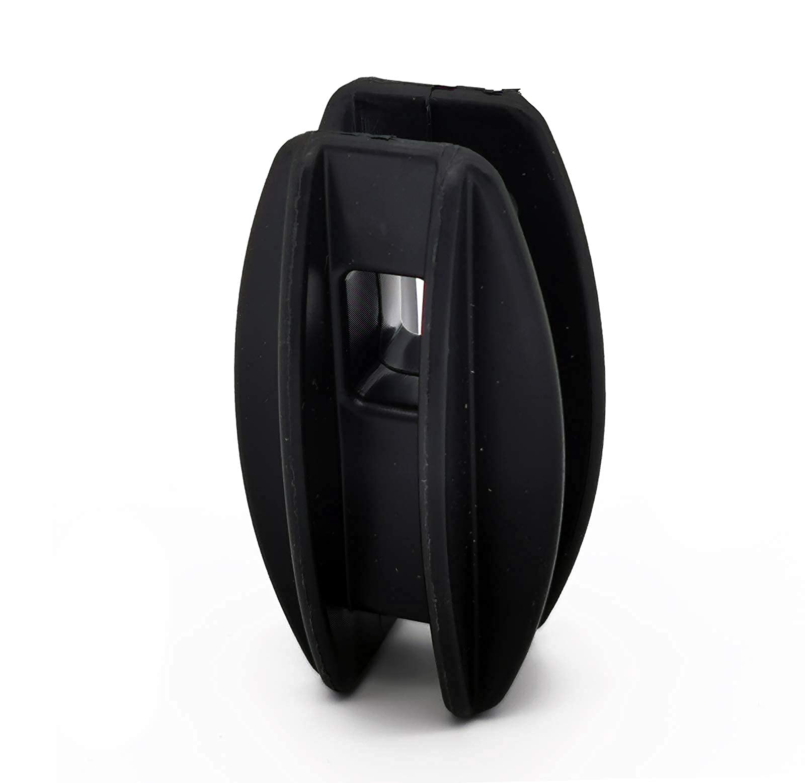JBT corner post insulator close-up shows 60x30 mm hole for secure attachment.