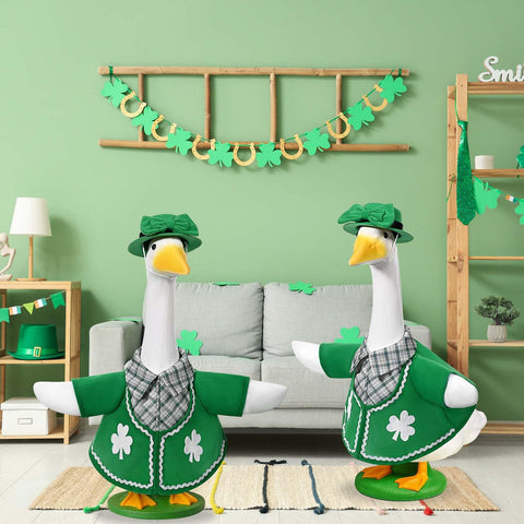 JcHrmers festive accessories for St. Patrick's outdoors