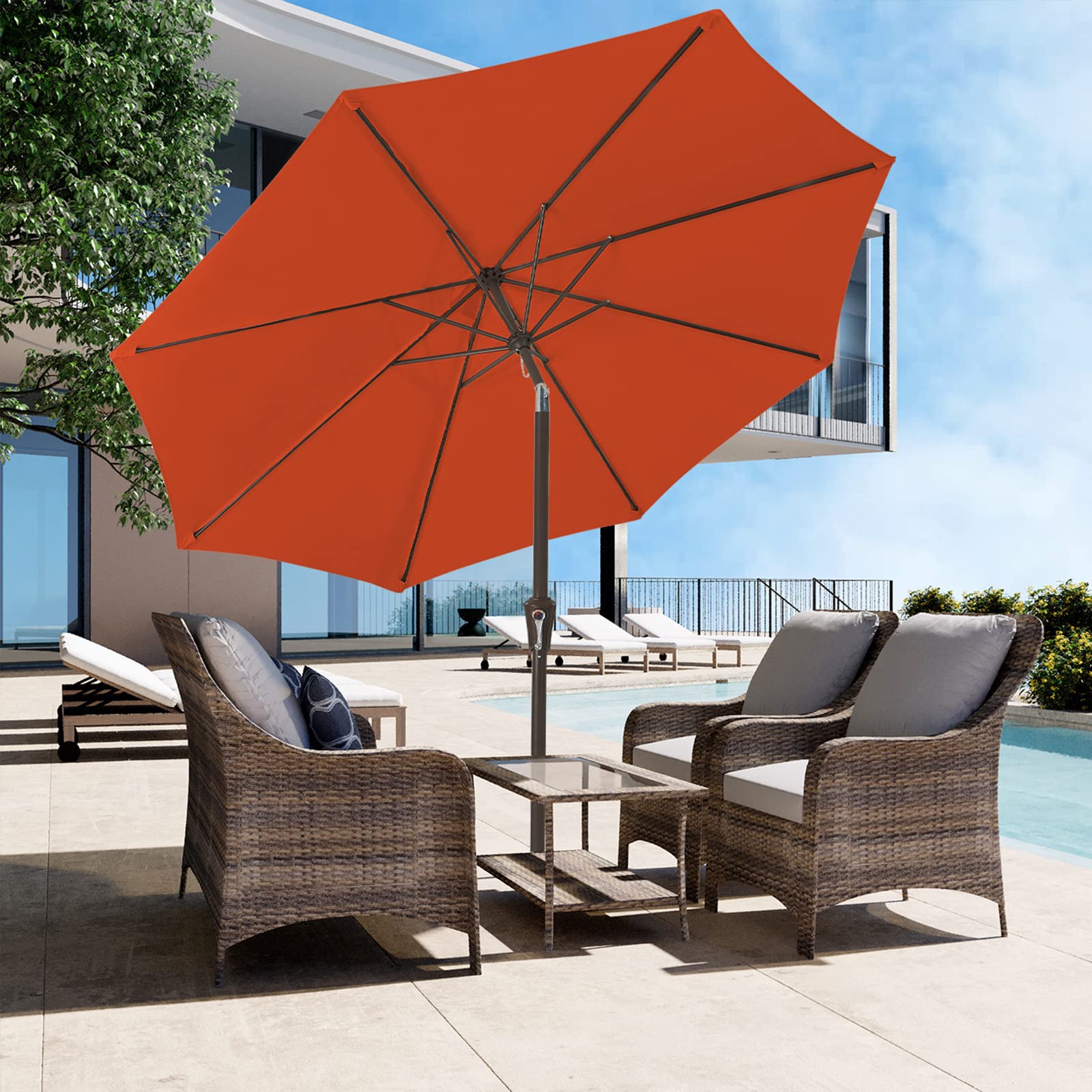 JEAREY 8-rib frame provides sturdy support against breezes