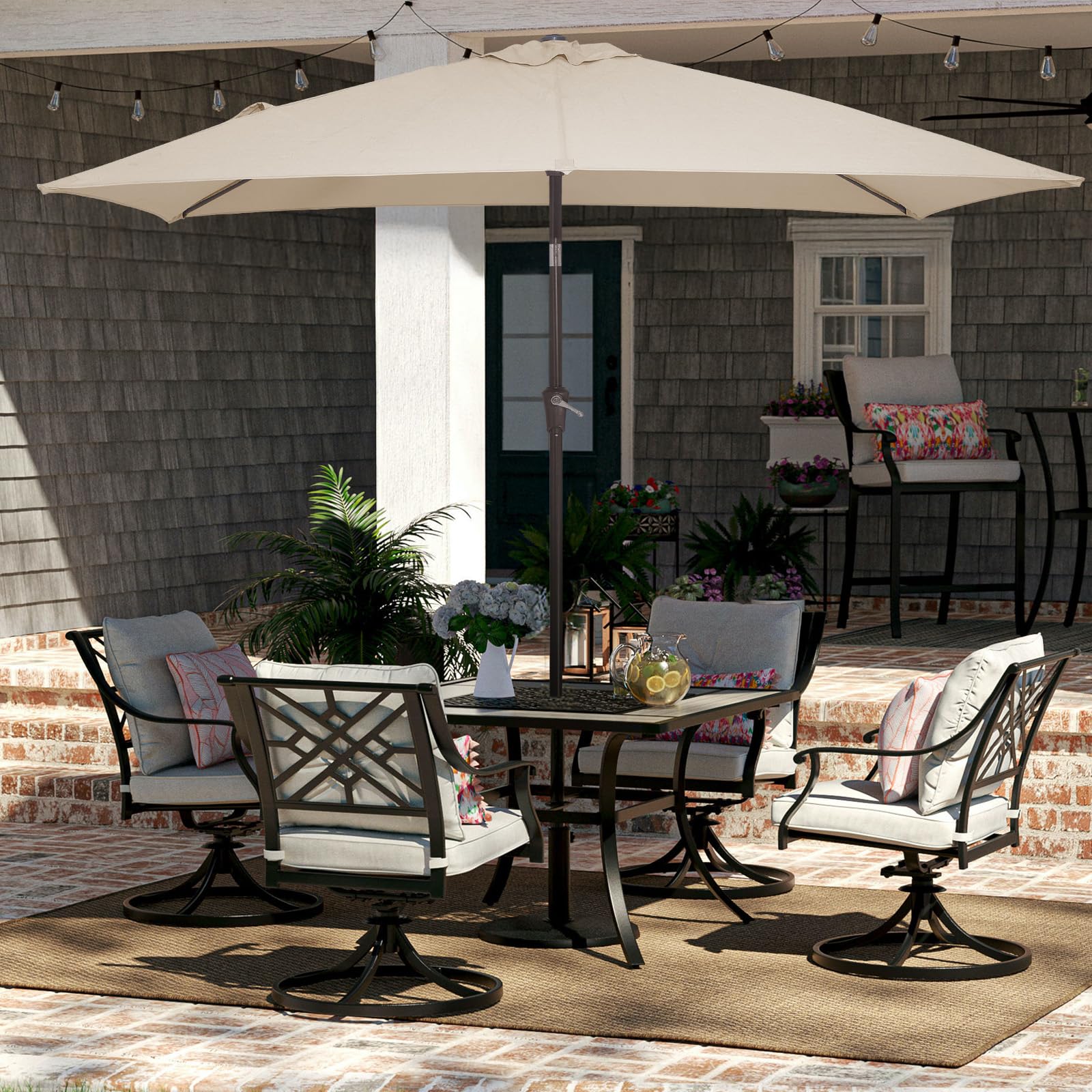 JEAREY 6-rib frame offers sturdy support for stable shade in wind.