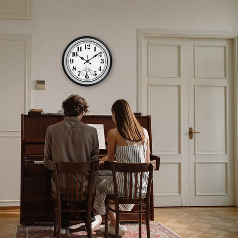 JENLYSTIME durable weatherproof clock withstands outdoor use while keeping accurate time