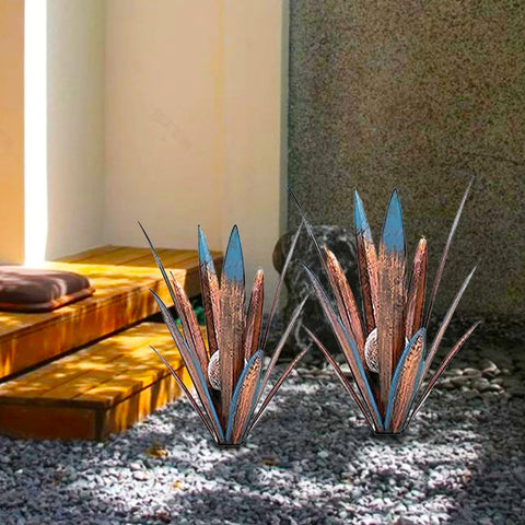 Jesokiibo tequila sculpture durable iron frame resists rain and freeze.