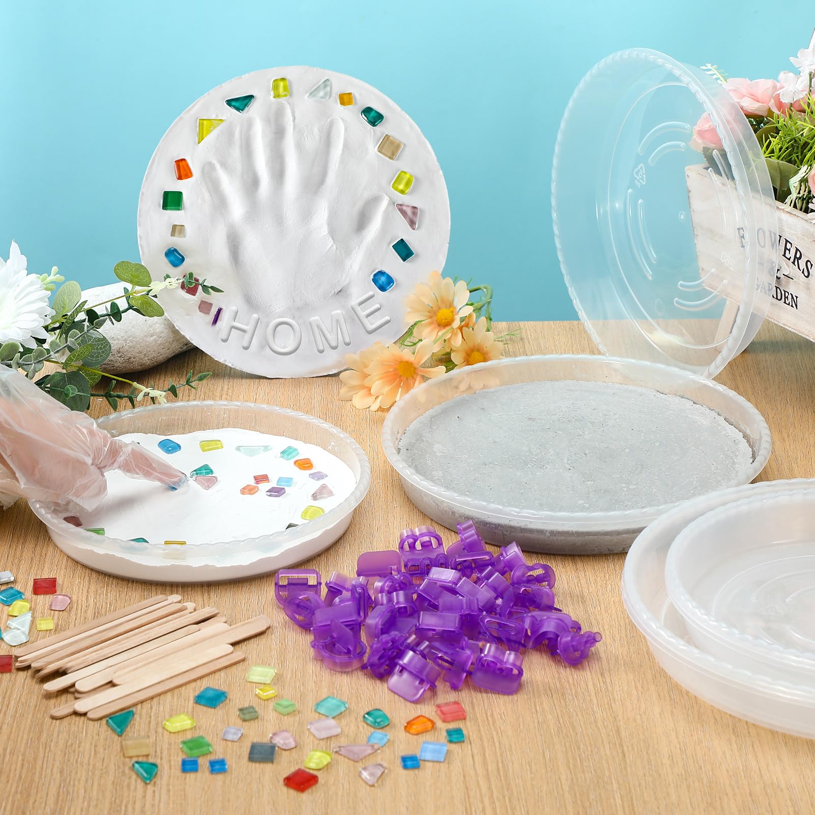Jetec alphabet and number molds for personalized messages and dates.