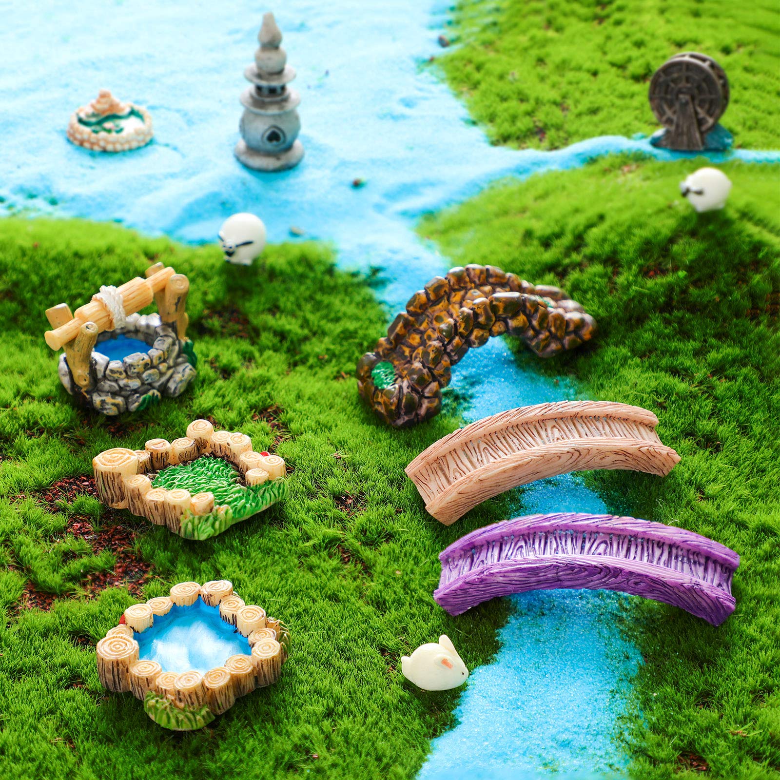 Jetec water-well figurine brings whimsy with vivid hues and sturdy resin