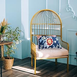 JMGBird patio decor setup demonstrates versatile outdoor use