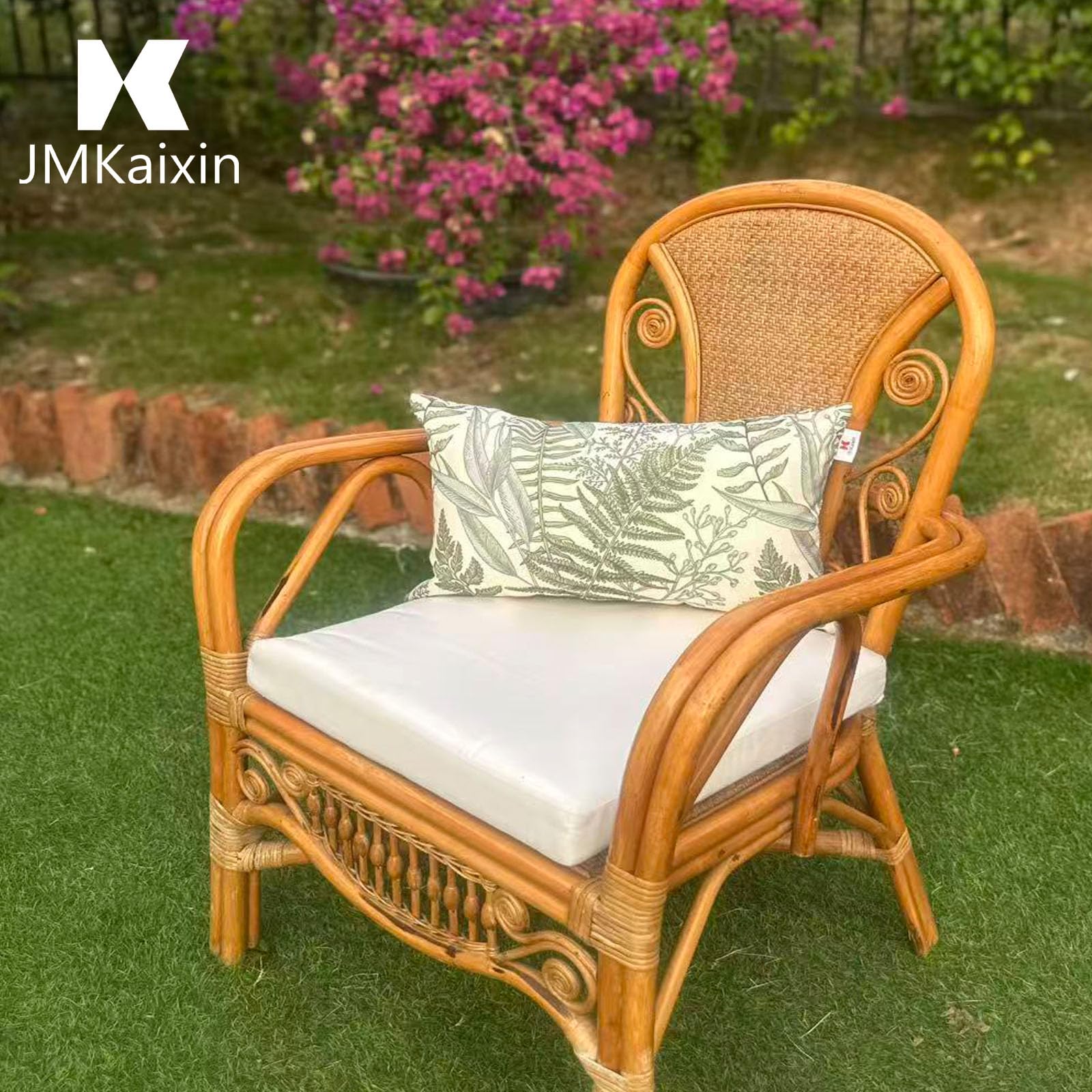 JMKaixin easy-clean damp cloth removes spills quickly.
