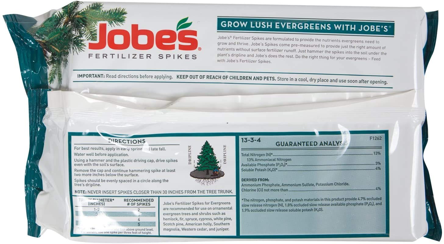 Jobe's evergreen spike uses a 13-3-4 slow-release formulation for steady nourishment.