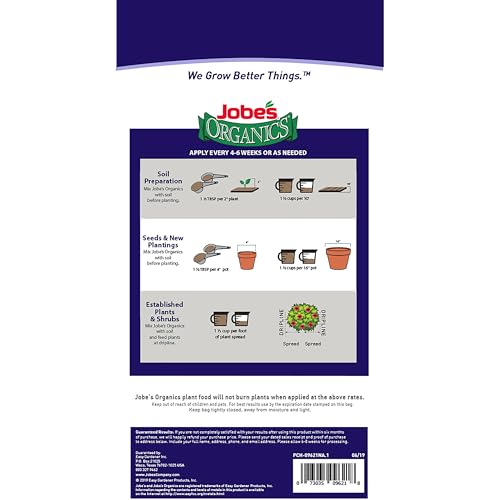 Jobe's Organics organic fertilizer application shows simple spread for ongoing growth