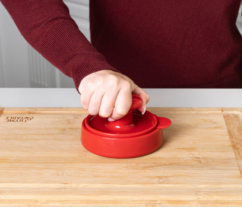 Joie burger press is top-rack dishwasher safe for effortless cleaning.