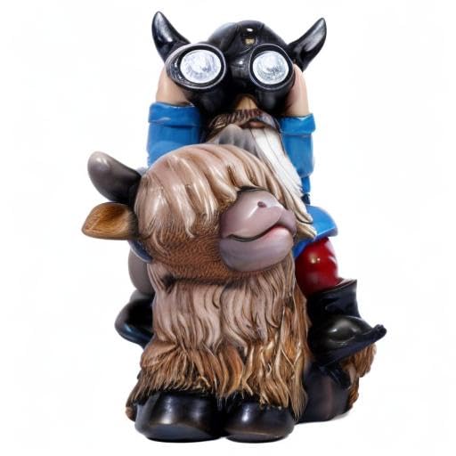 Joint Honglin garden gnome lights up automatically at night