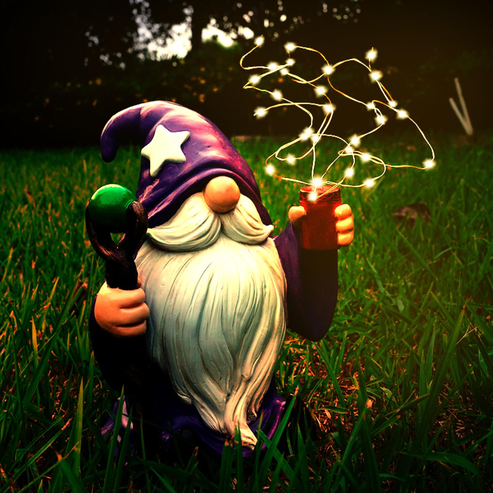 Joint Honglin resin gnome garden light brightens outdoor nights