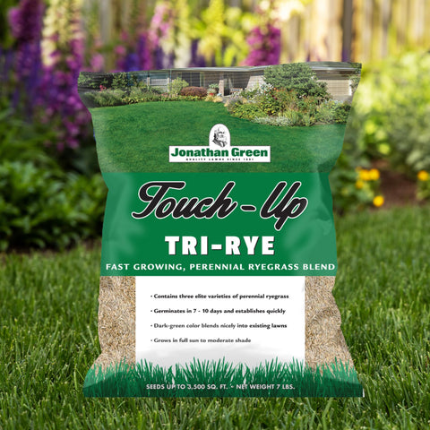 Jonathan Green TRI-RYE overseeding application on thinning lawn