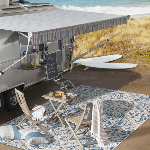Jonathan Y flatweave polypropylene construction for durable, easy-care use