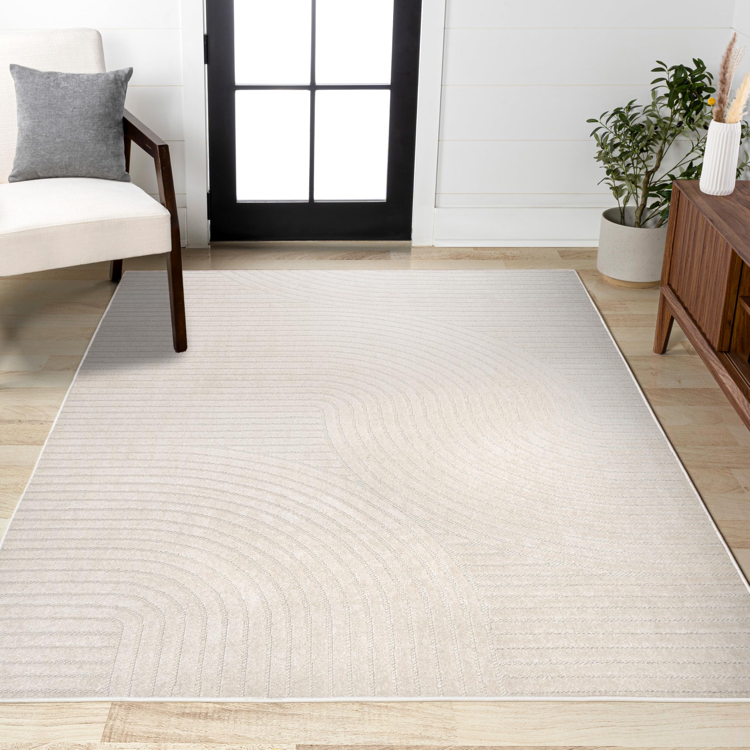 Durable stain-resistant fibers keep pet areas tidy and inviting