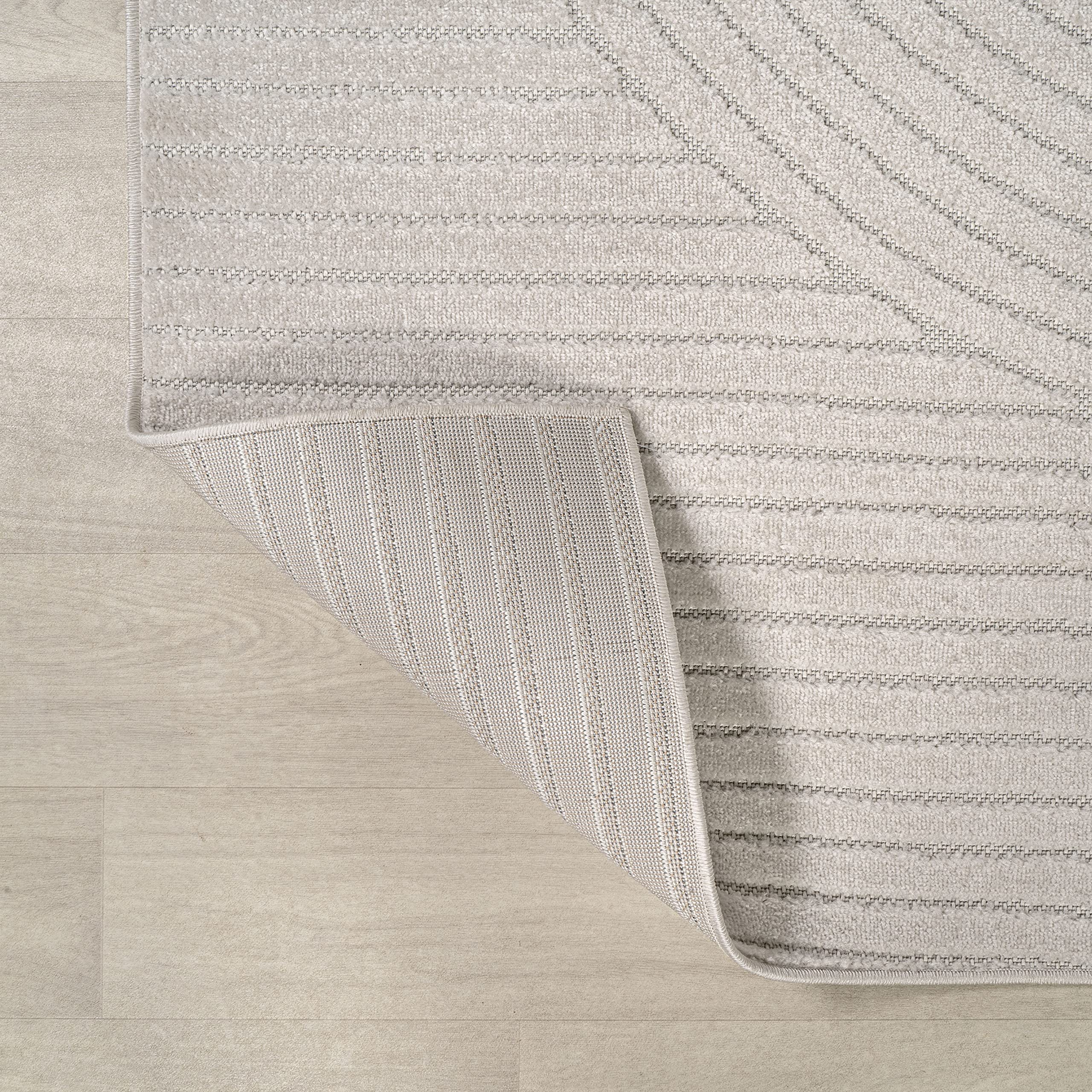 0.25-inch pile delivers a clean silhouette while remaining comfortable underfoot