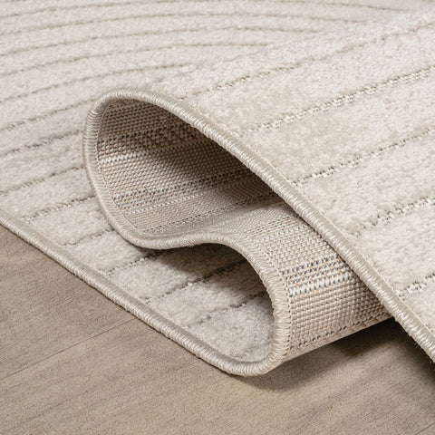 Machine-woven construction helps fibers stay put with minimal shedding