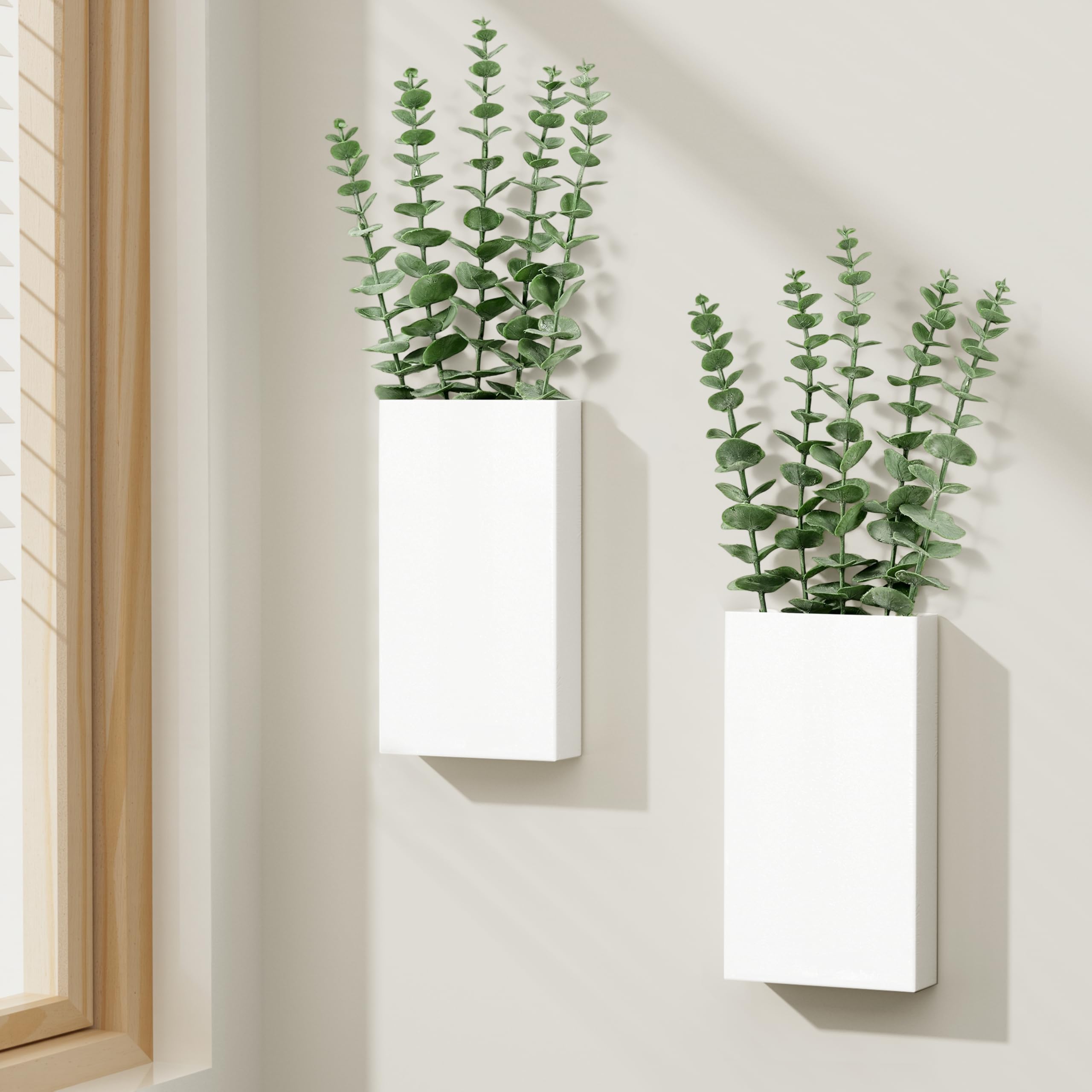 Josmimic vertical planter set enhances small spaces with greenery.