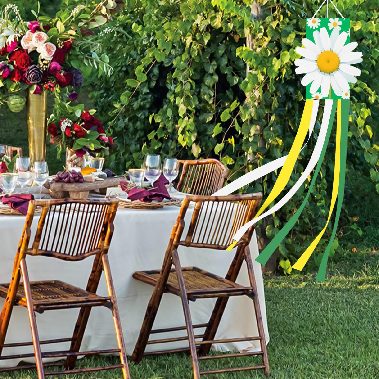 Jremreo yard decor enhances porches and fences with cheerful spring charm.