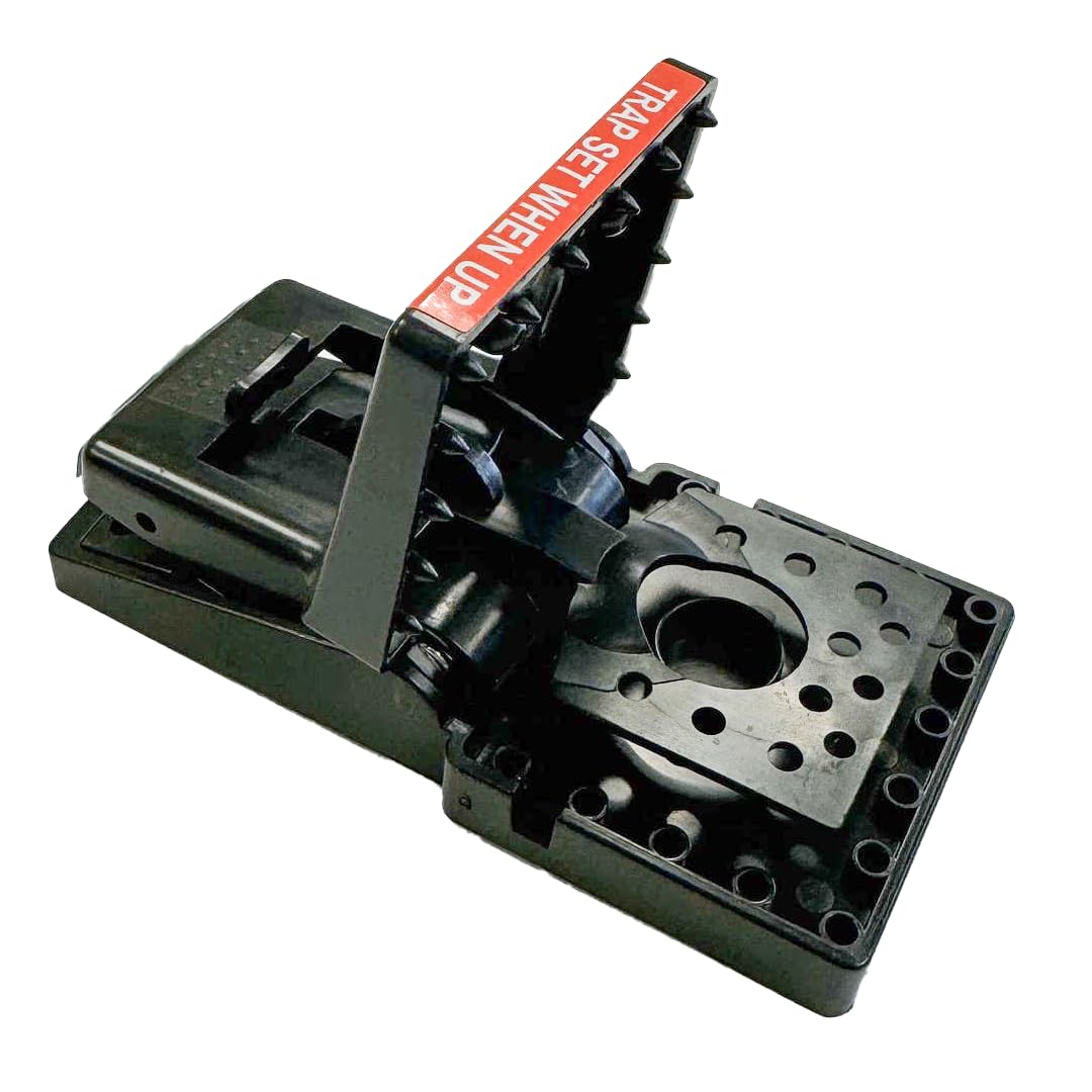 JT Eaton 409 Jawz snap mechanism close-up shows powerful capture potential.