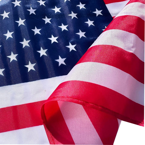 Julysgift clip-on flag set for car windows with durable polyester fabric.