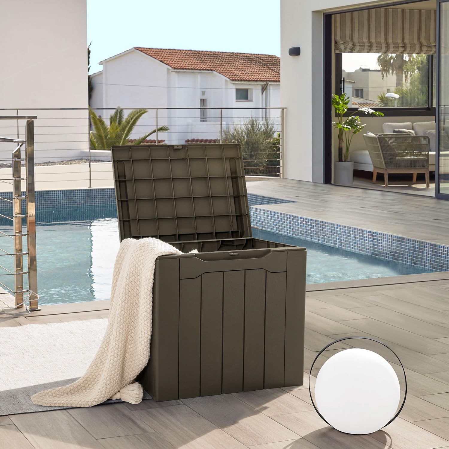 JUMMICO deck box locking feature keeps items secure and dry.