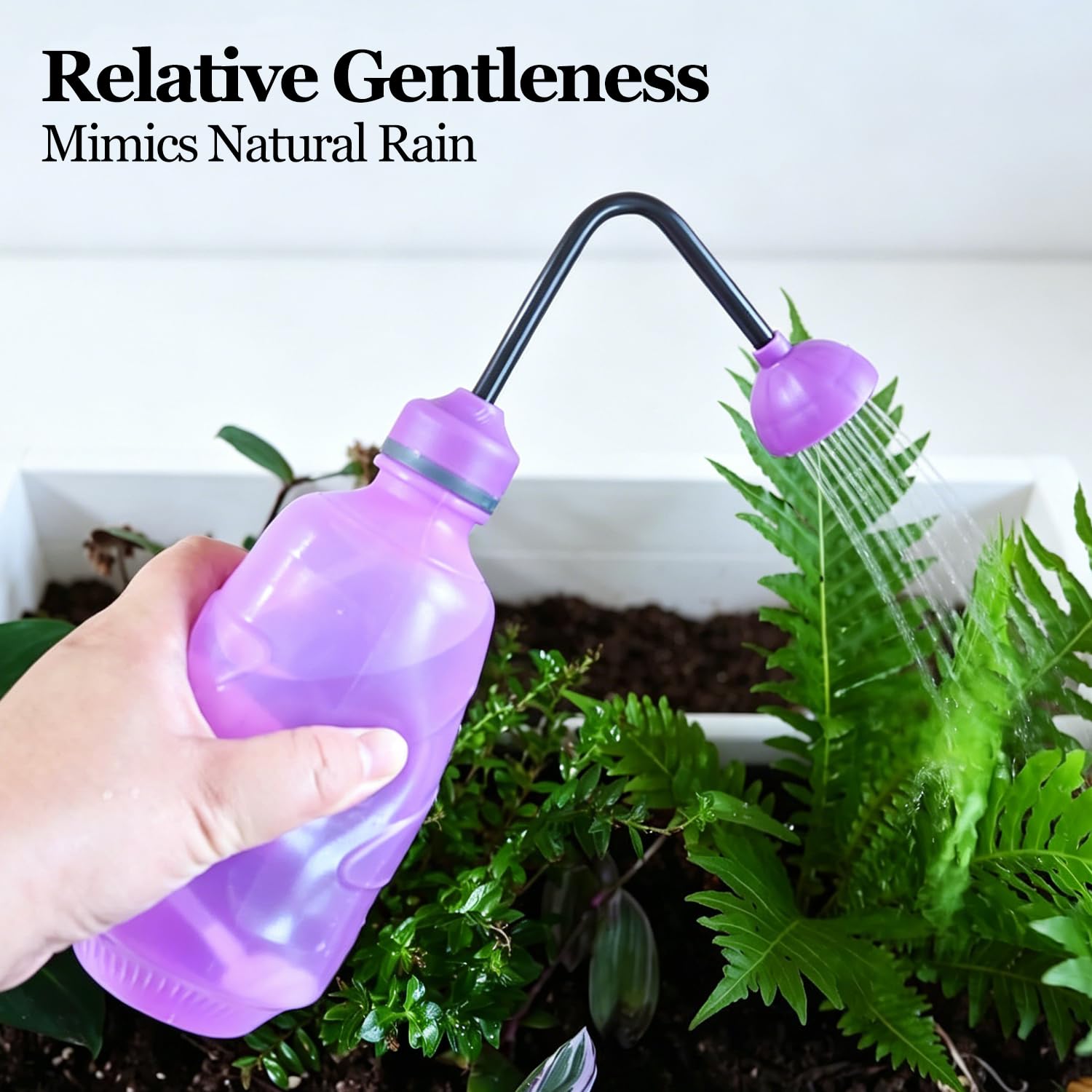 JUSUFU compact-design purple watering can saves space and remains practical.