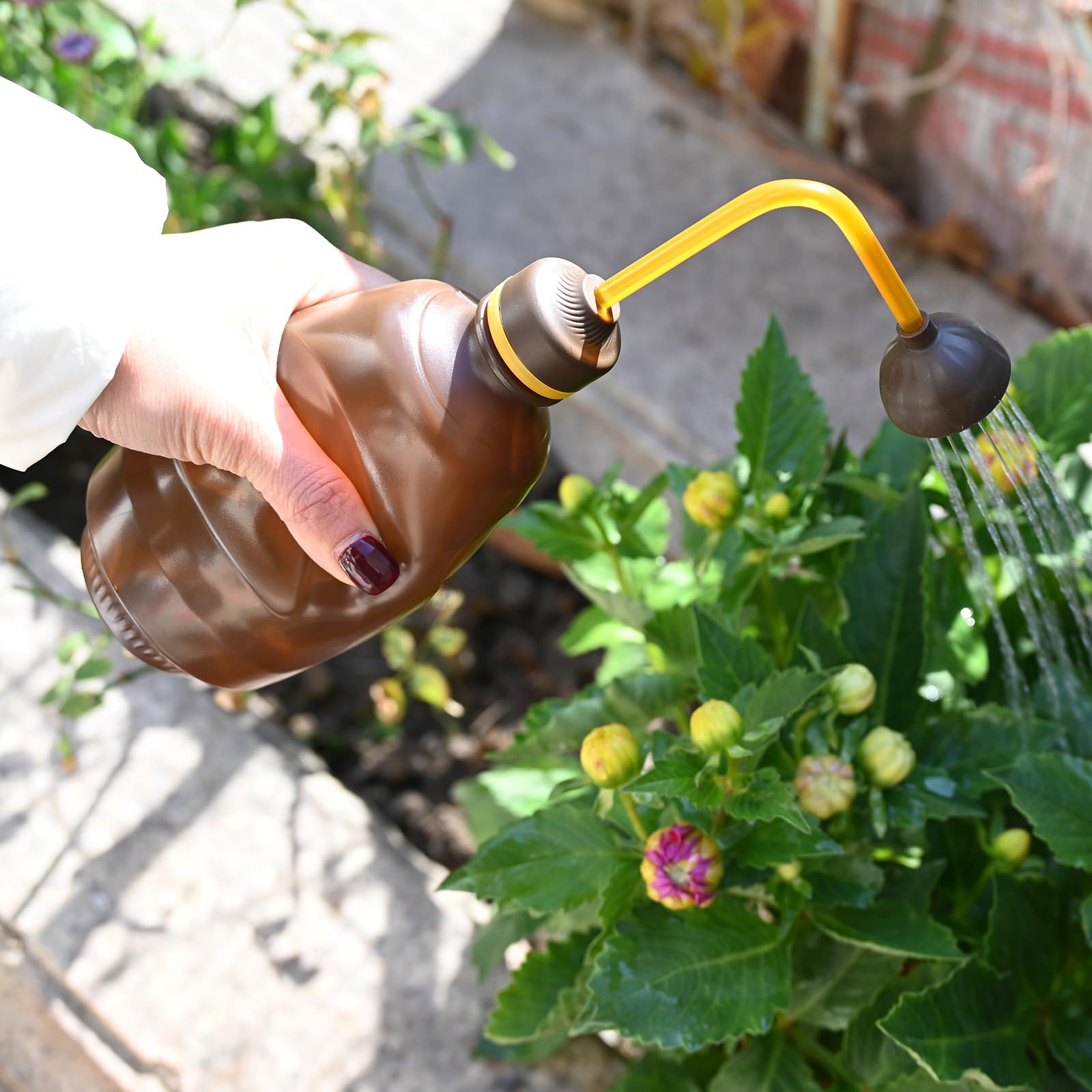 JUSUFU translucent bottle shows water level at a glance.