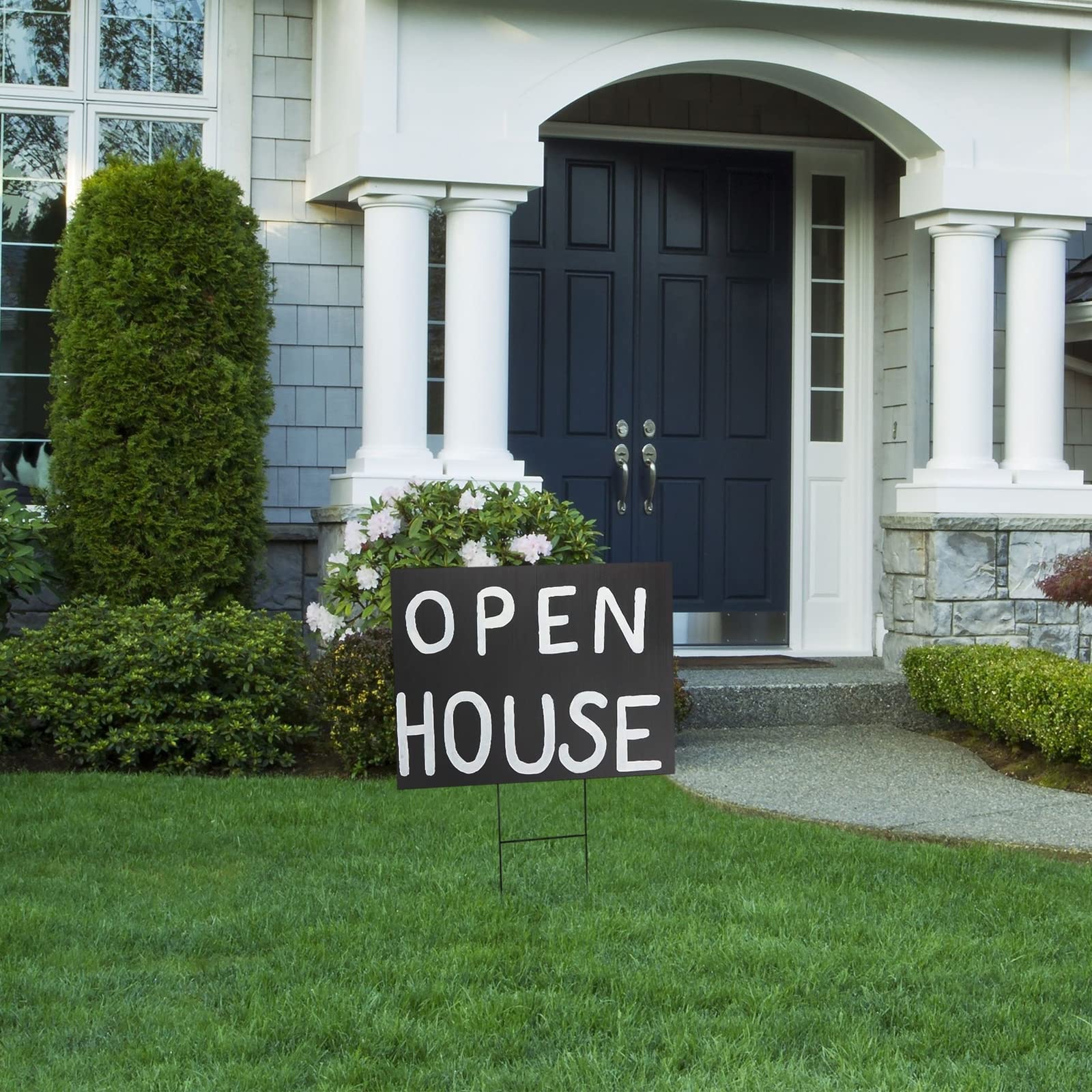 Juvale black yard sign board with smooth surface for crisp lettering.