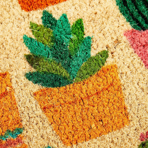 Juvale cactus-pattern doormat for patios, gardens, and office entrances.