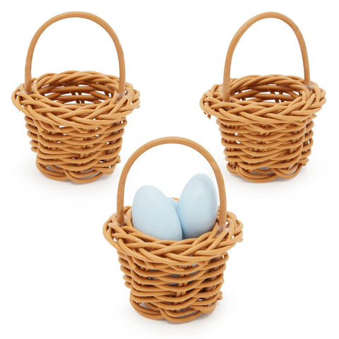 Juvale mini baskets for craft projects and nursery decor.