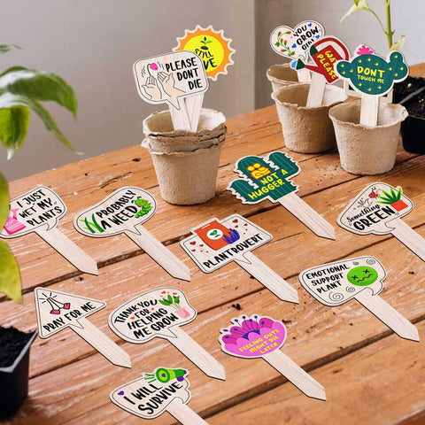 JUYRLE waterproof markers stay legible in rain or wet soil.