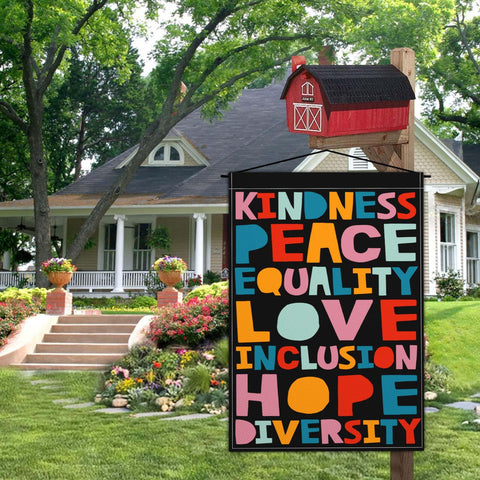 JZYIZYU welcoming front-yard flag, ideal outdoor decor for guests.