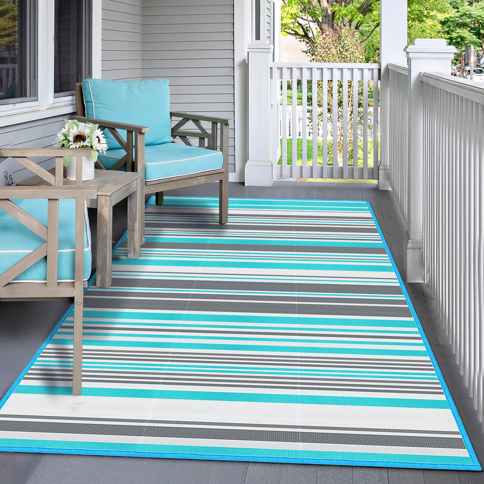 Kalafun weather-ready rug stays vibrant in sun and rain exposure.