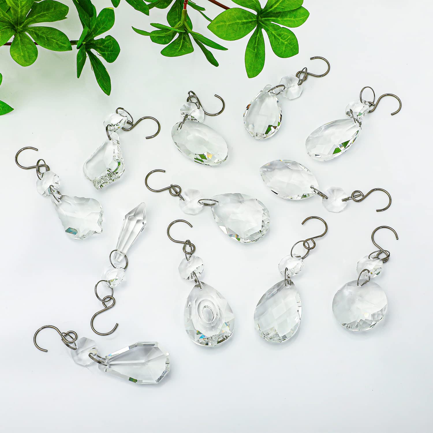 Kanpura Christmas tree crystal ornaments add festive sparkle